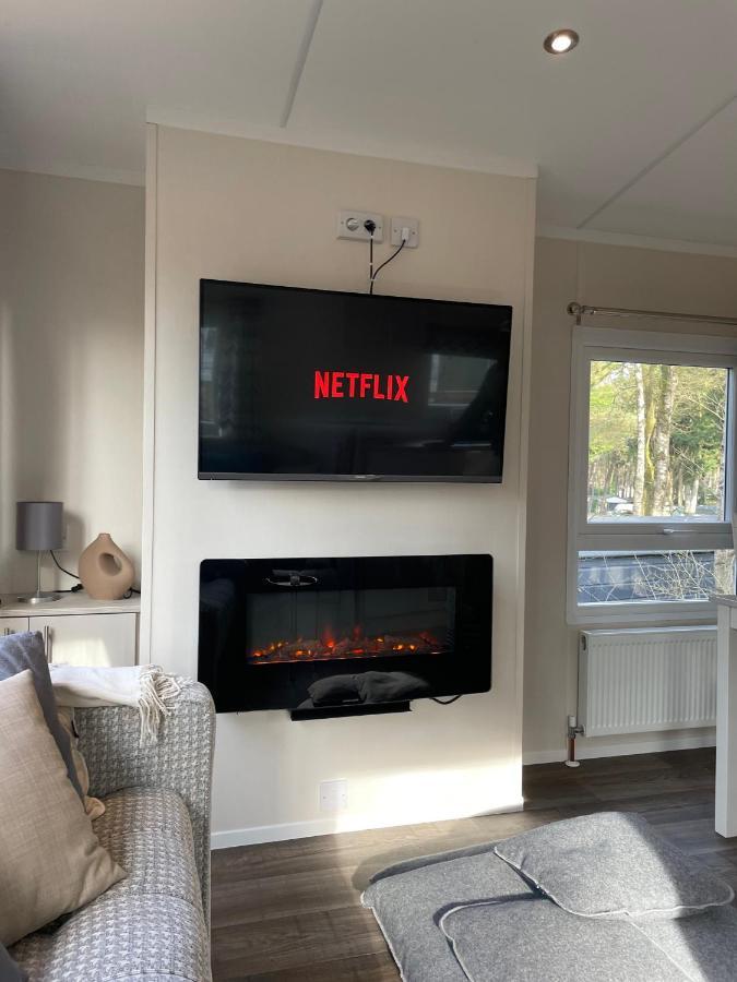 Luxe Chalet Hoenderloo Airco, Netflix - Recreation Only Exteriör bild